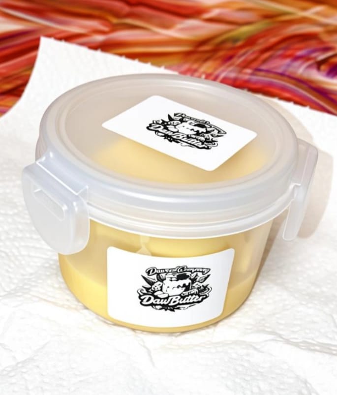 DawButter Velvet Gold – contenitore con logo DaweedCompany